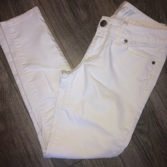 🤍The Limited Jeans/jeggings🤍 - Picture 2 of 6